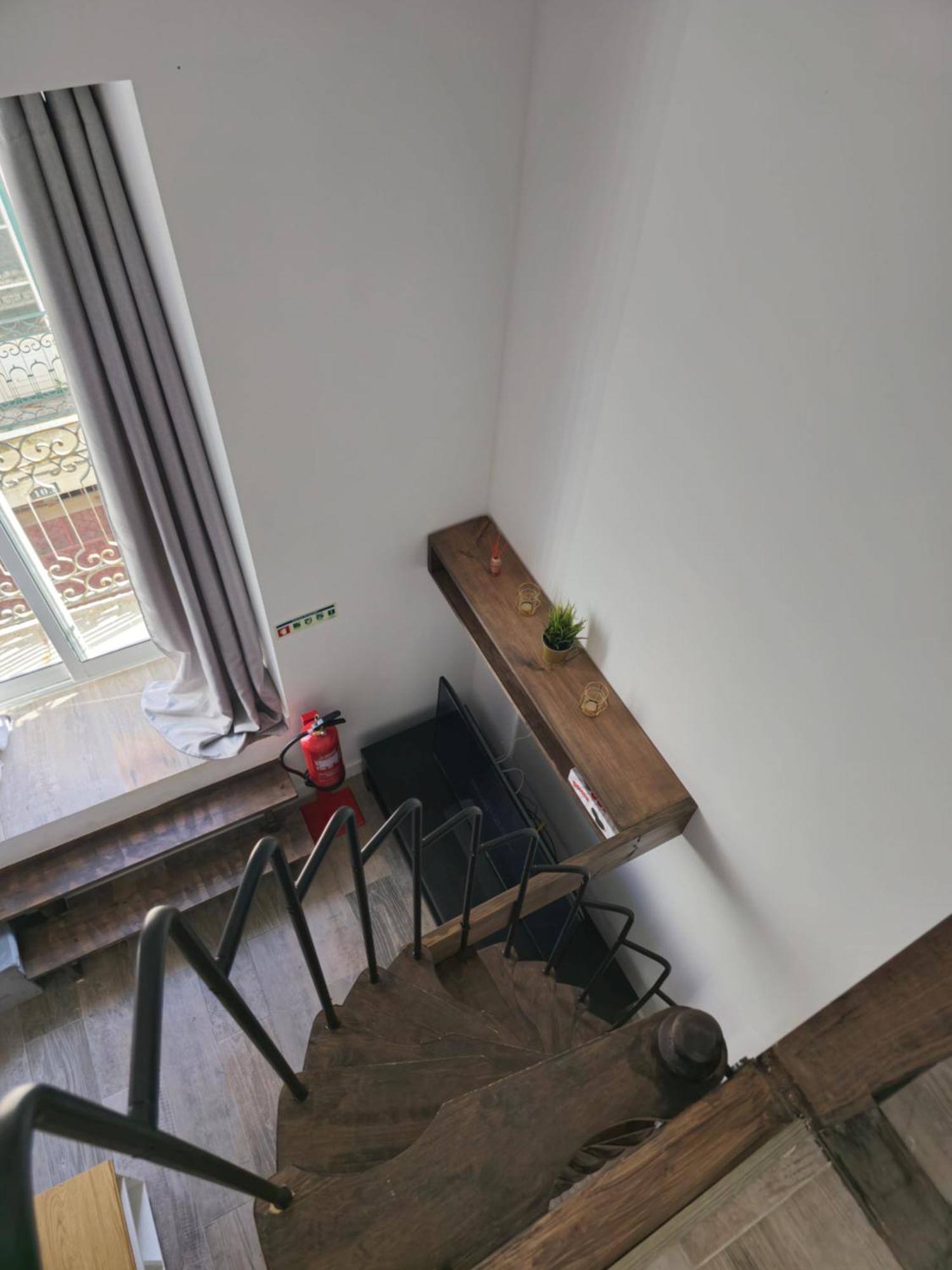 Esther Apartment Cozy Vacay Suite Сетубал Екстериор снимка