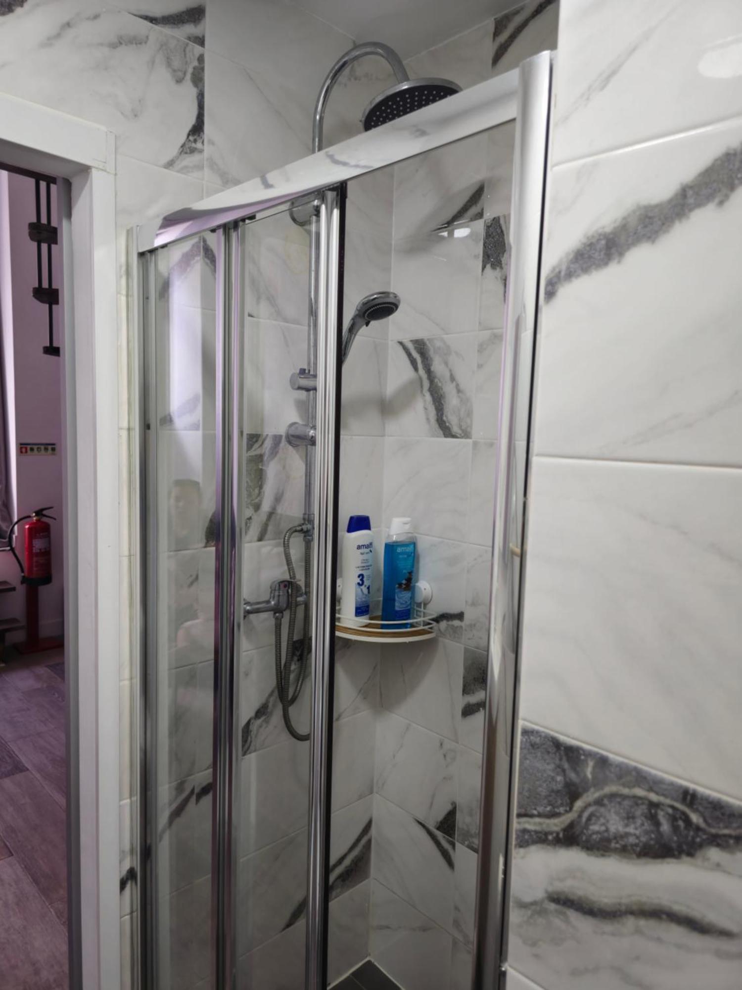 Esther Apartment Cozy Vacay Suite Сетубал Екстериор снимка