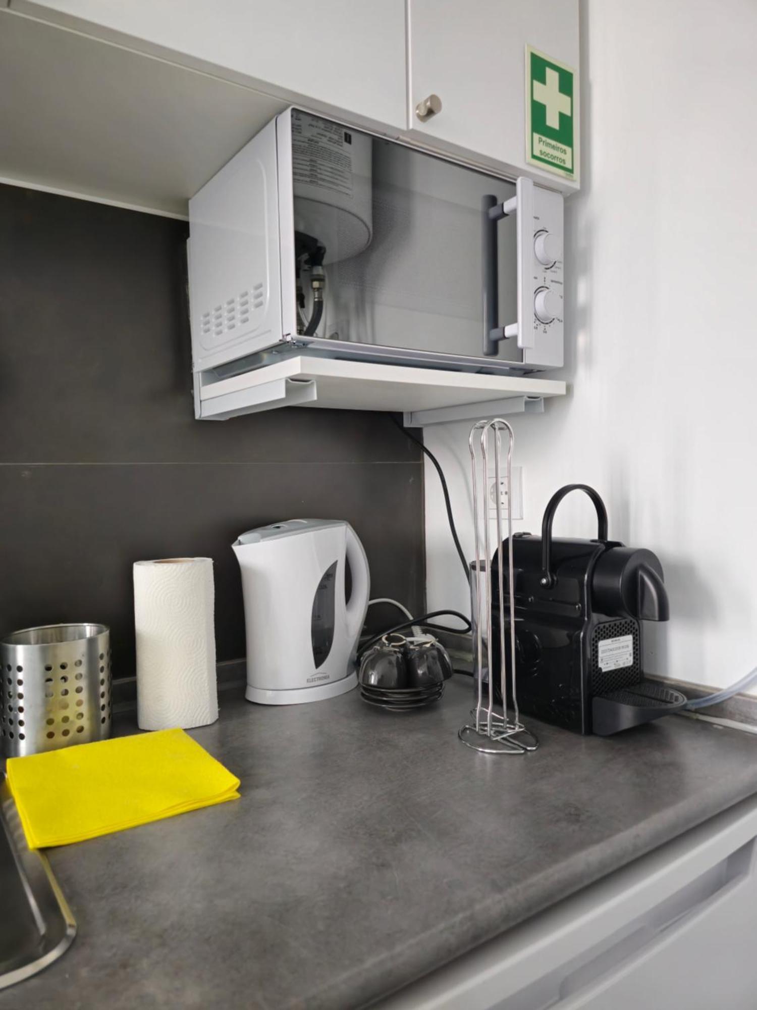 Esther Apartment Cozy Vacay Suite Сетубал Екстериор снимка